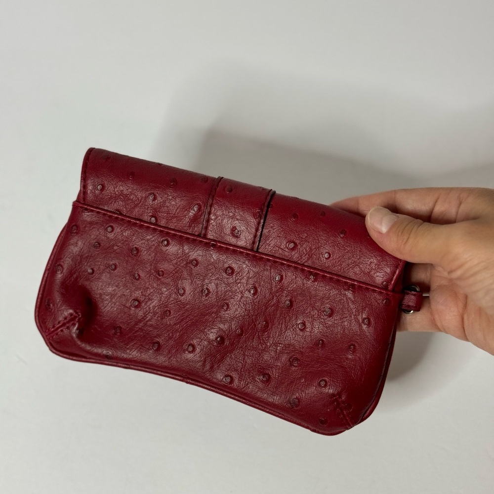 Guess Vintage Wristlet Red Y2K - Picture 8 of 8